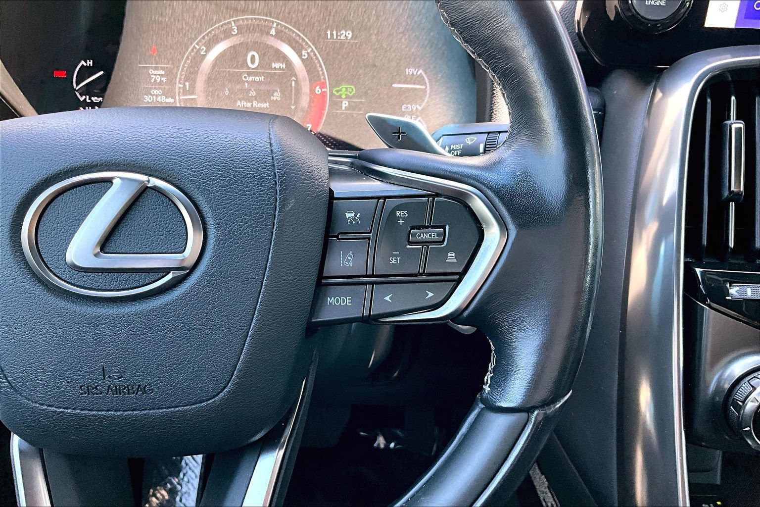 Used 2022 Lexus LX 600 4WD w/ Accessory Package (Z1) image 19