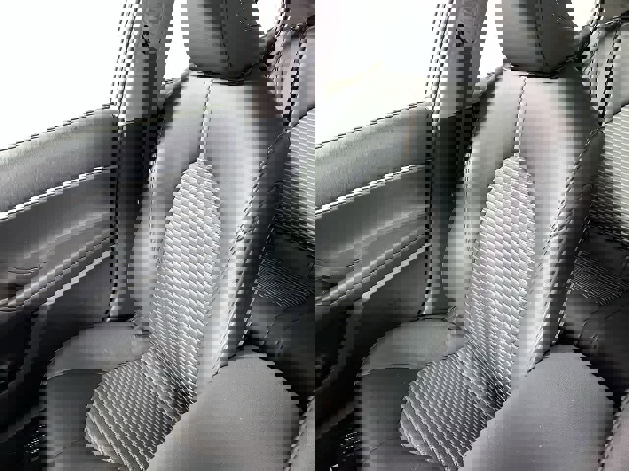 Used 2023 Toyota Camry SE image 25