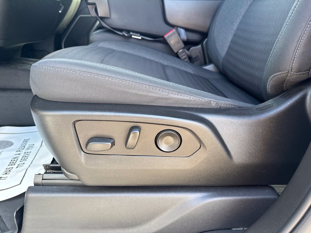 Used 2022 Chevrolet Silverado 1500 RST AWD/4WD image 15