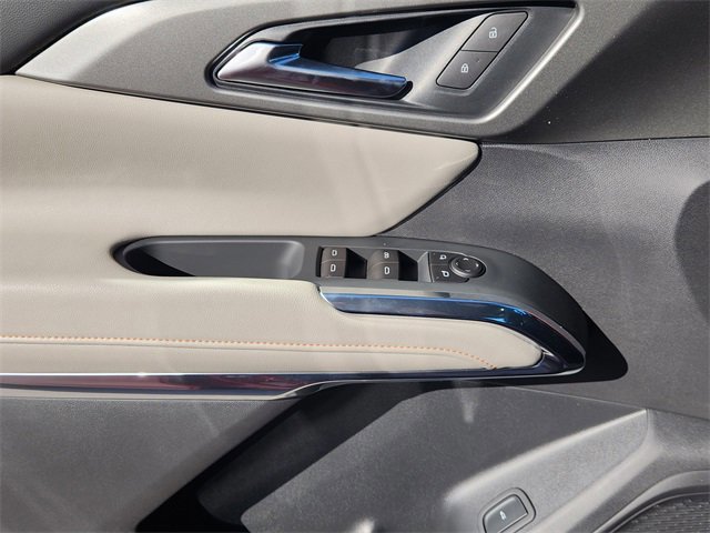 New 2026 Chevrolet Traverse LT image 25