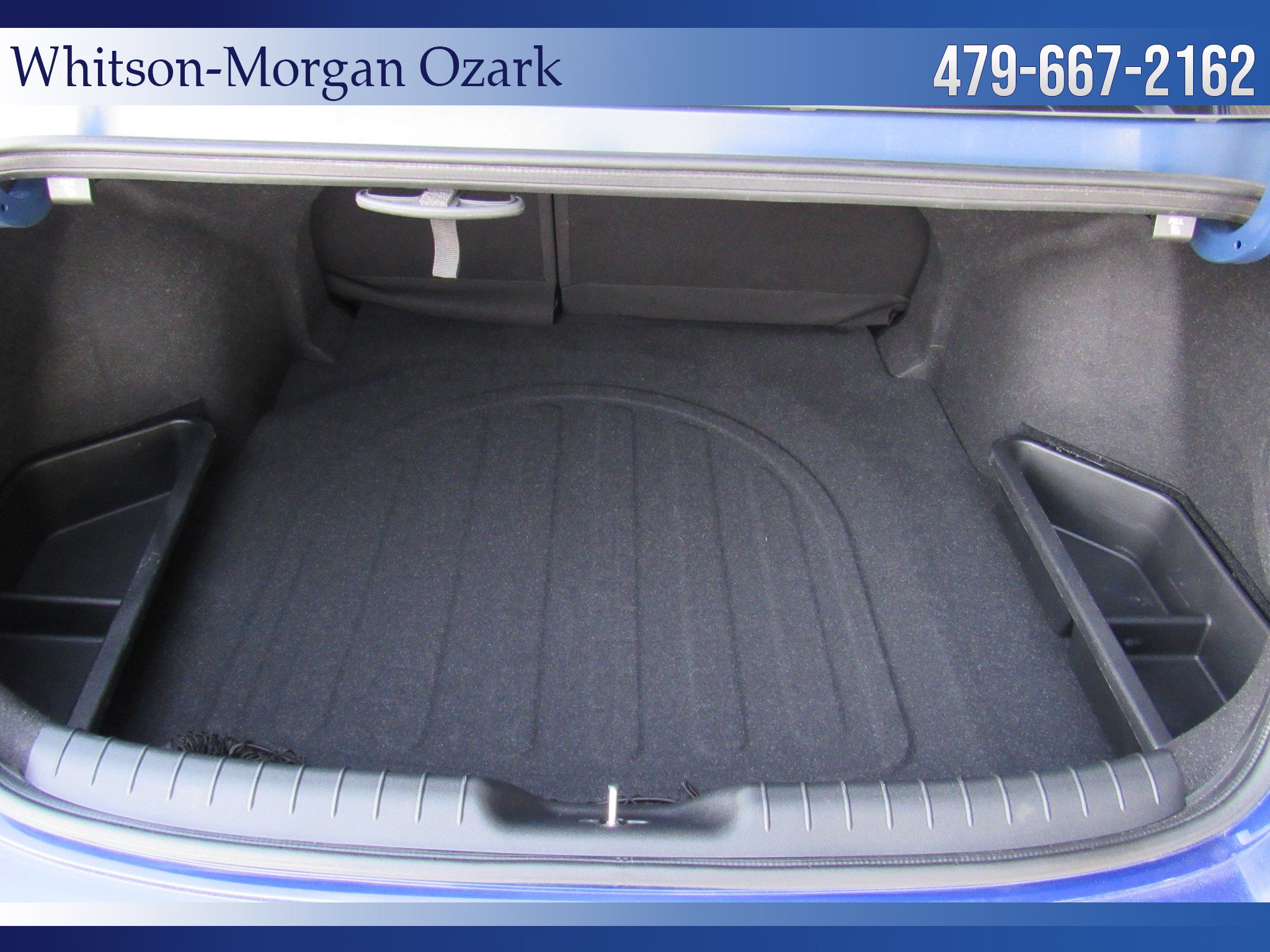 Used 2023 Hyundai Elantra Limited w/ Preferred Accessory Package image 22