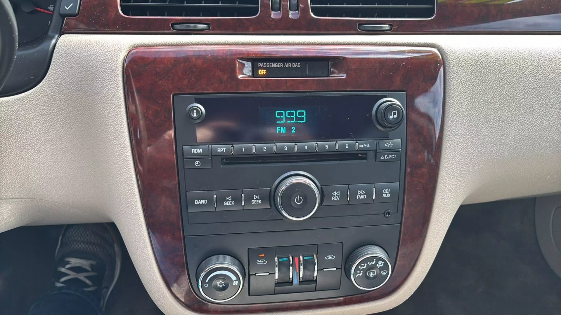 Used 2007 Chevrolet Impala LT image 34