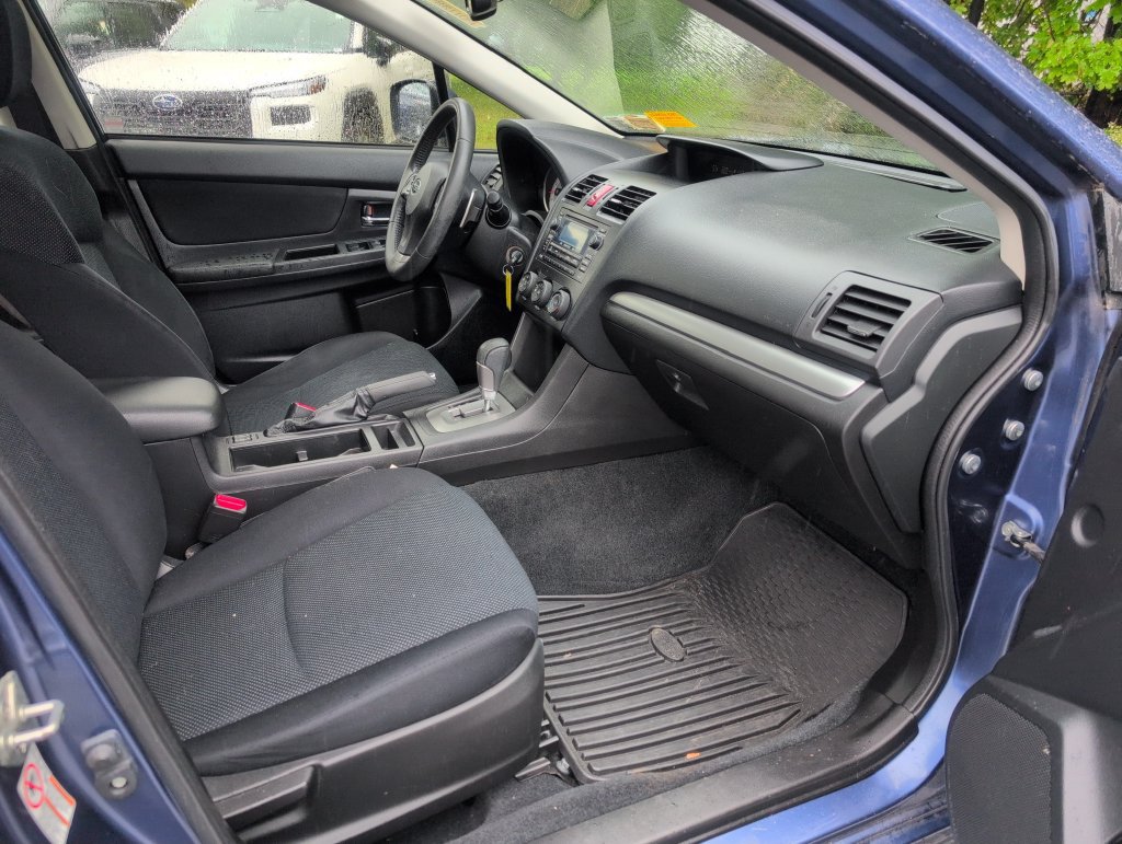Used 2013 Subaru Impreza 2.0i Premium AWD/4WD image 35