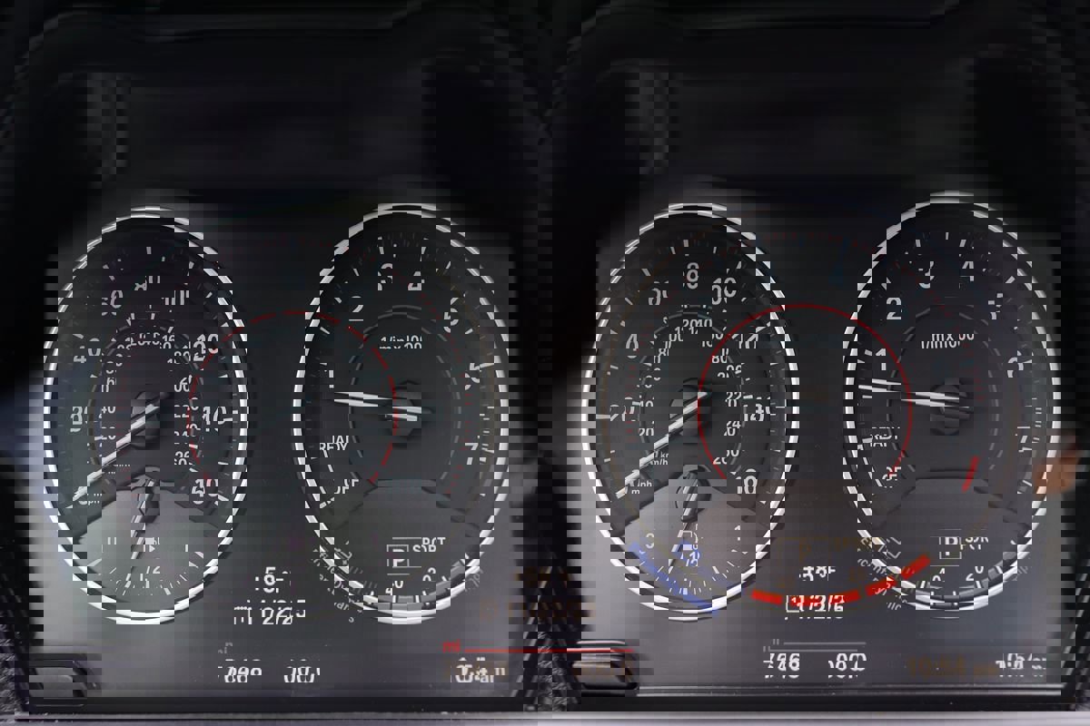 Used 2017 BMW 230i xDrive Coupe image 19