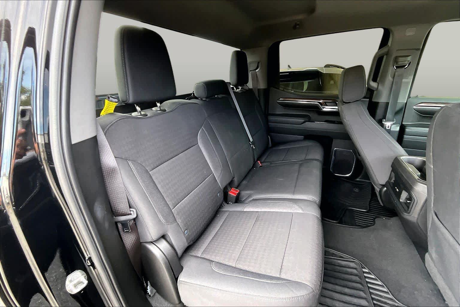 Used 2024 Chevrolet Silverado 1500 RST w/ Z71 Off-Road Package AWD/4WD image 19