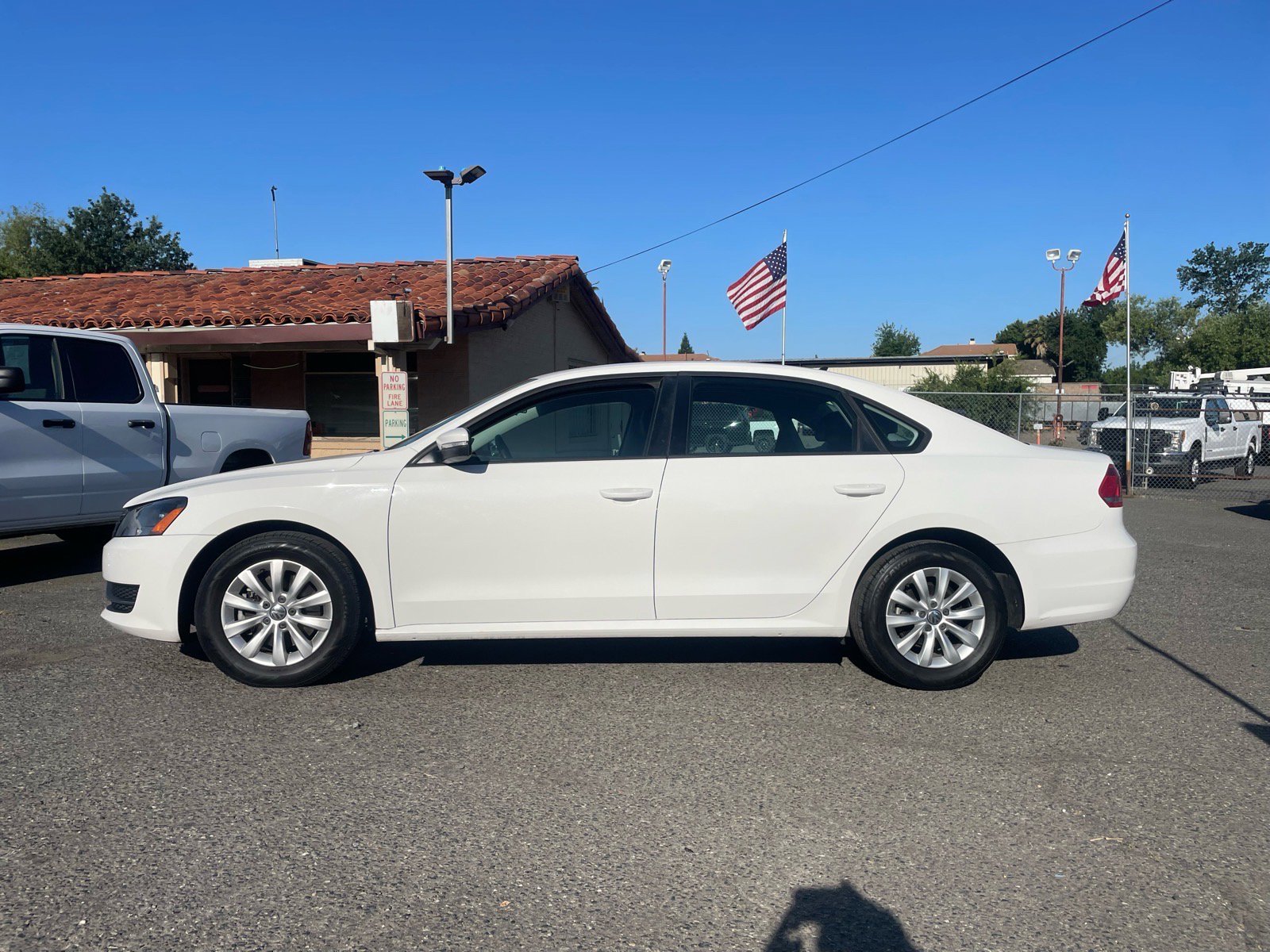 Used 2015 Volkswagen Passat 1.8T Wolfsburg Edition FWD image 2