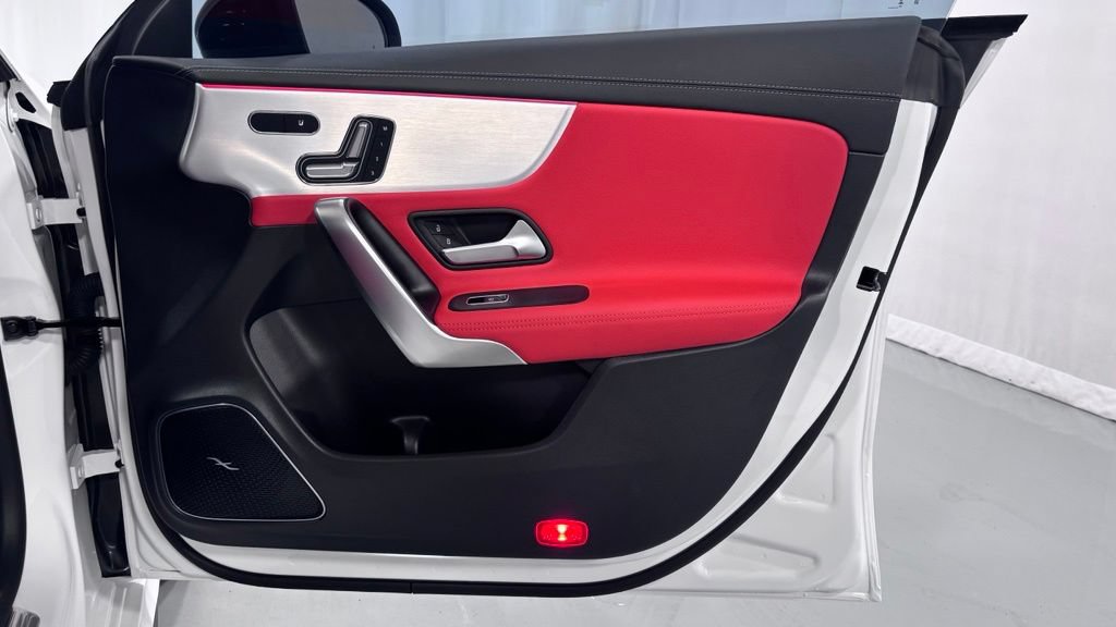 Certified 2025 Mercedes-Benz CLA 35 AMG 4MATIC image 20