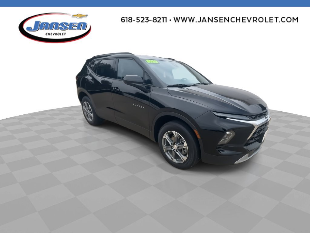 Used 2023 Chevrolet Blazer LT w/ Convenience Package AWD/4WD image 2