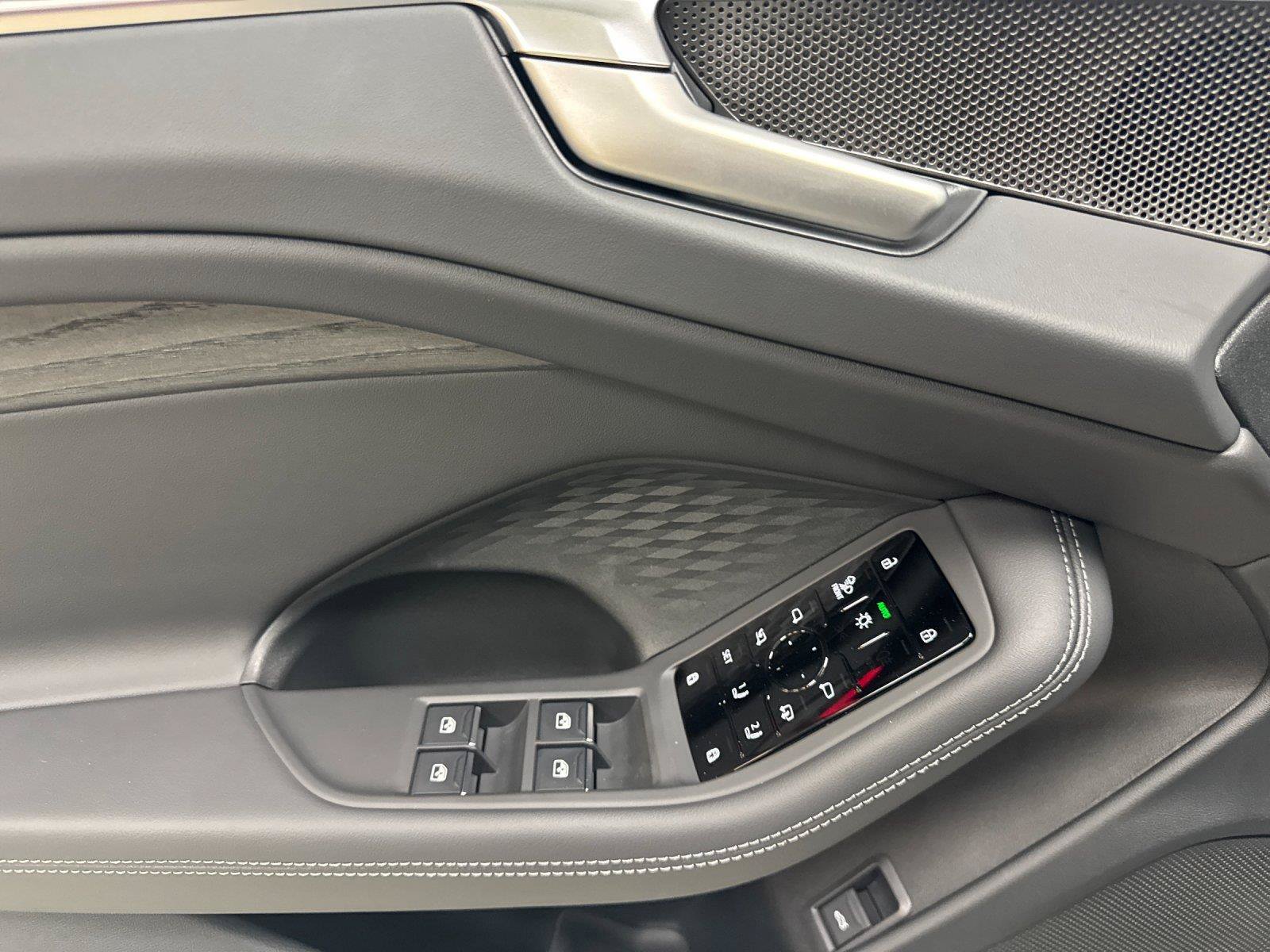 Certified 2026 Audi A6 Premium Plus AWD/4WD image 11