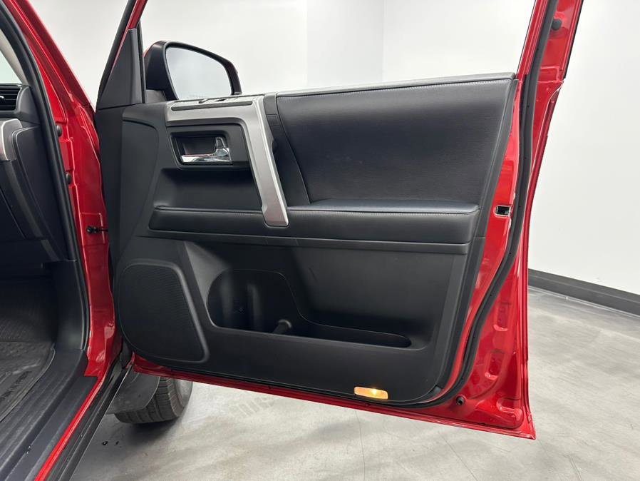 Used 2021 Toyota 4Runner SR5 Premium image 28