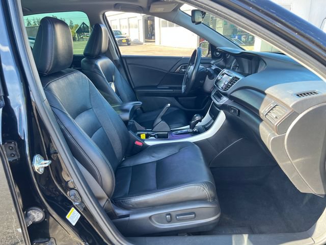 Used 2015 Honda Accord EX-L image 9