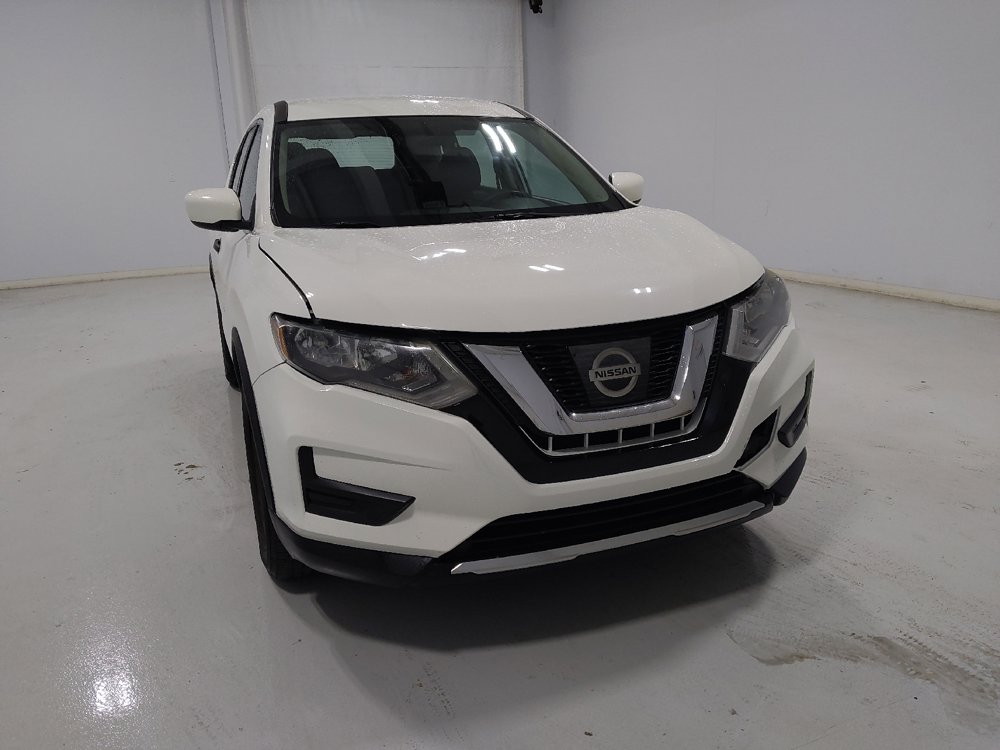 Used 2017 Nissan Rogue S AWD/4WD image 14