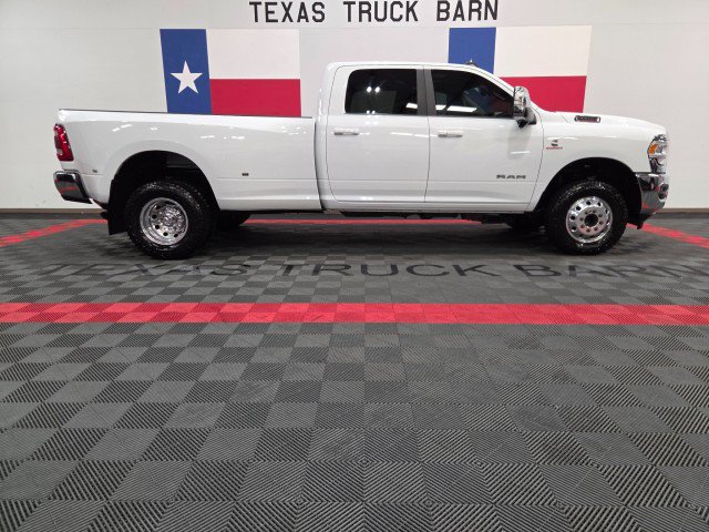 Used 2023 RAM 3500 Laramie AWD/4WD image 15