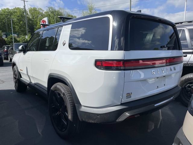 Used 2023 Rivian R1S Adventure AWD/4WD image 2