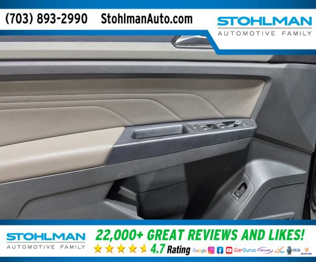 Used 2021 Volkswagen Atlas Cross Sport SEL R-Line AWD/4WD image 12