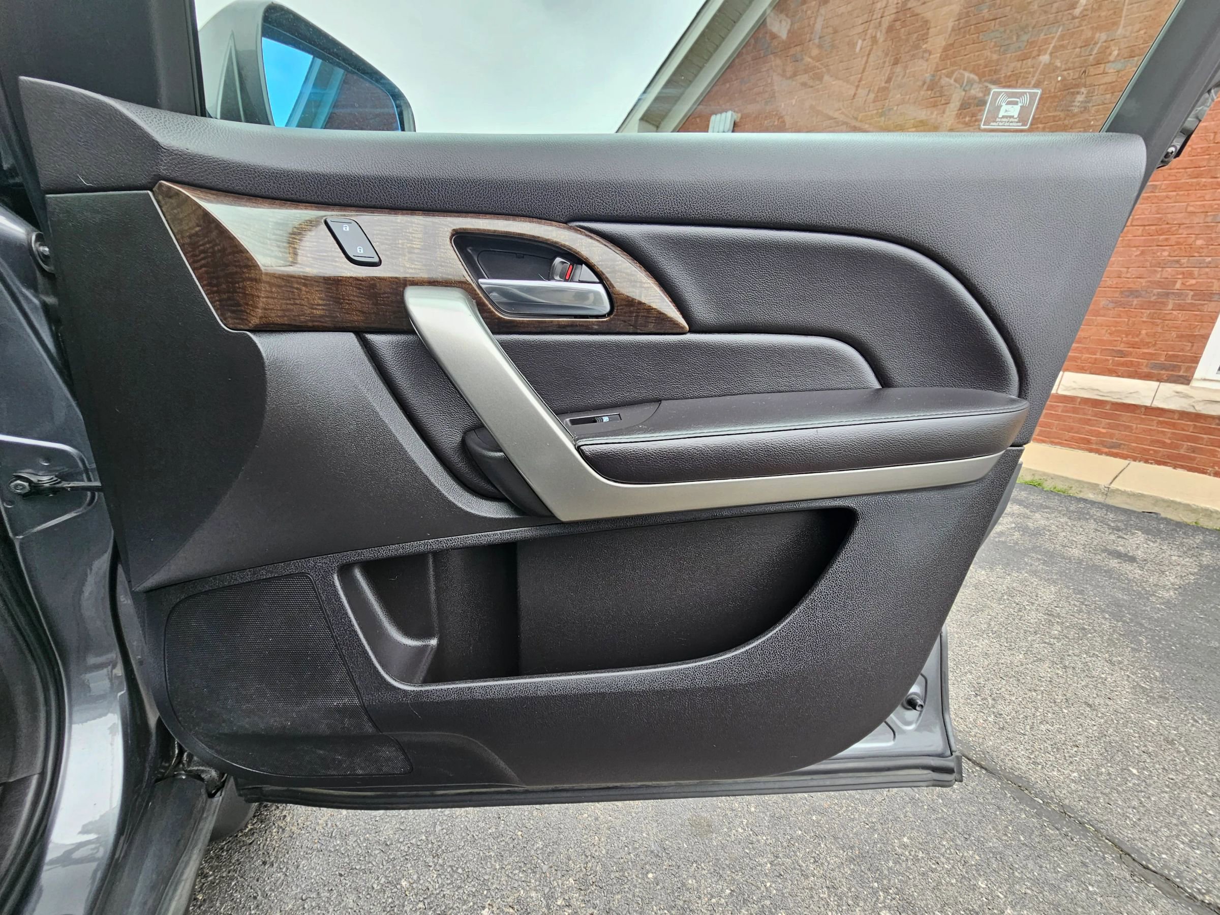 Used 2010 Acura MDX image 13