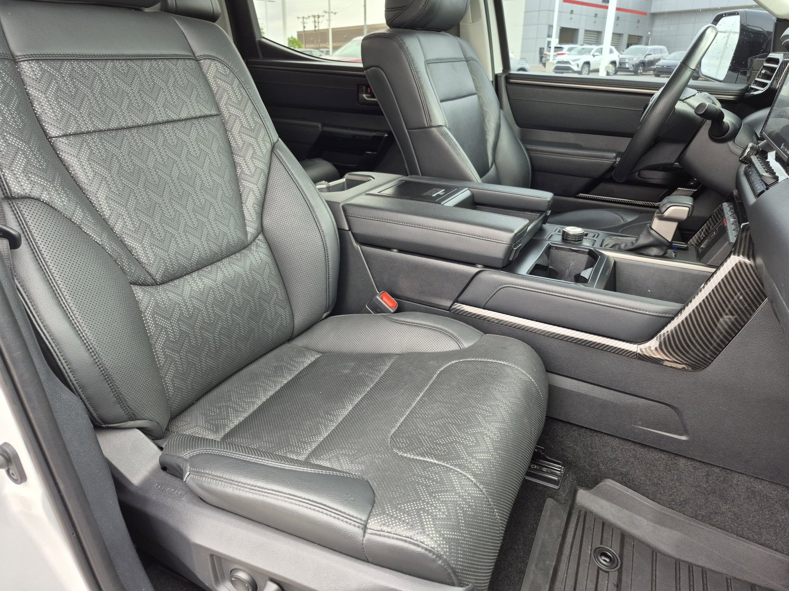 Used 2022 Toyota Tundra Limited image 23