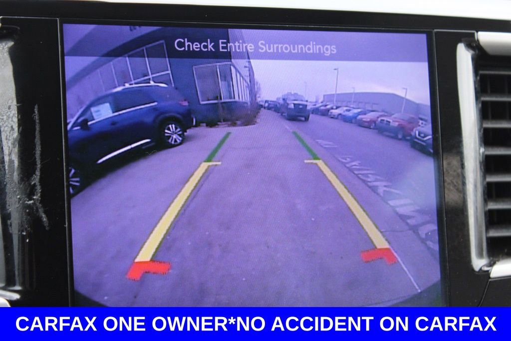 Used 2017 Chrysler Pacifica Touring-L image 41