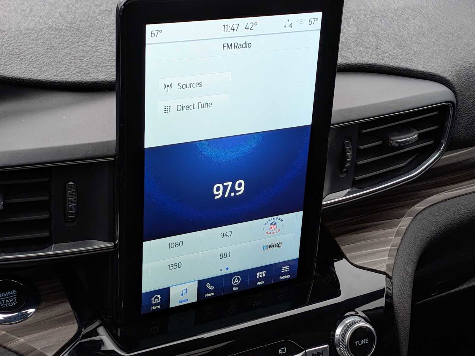 Used 2023 Ford Explorer Limited w/ Hybrid Equipment Group 310A image 27