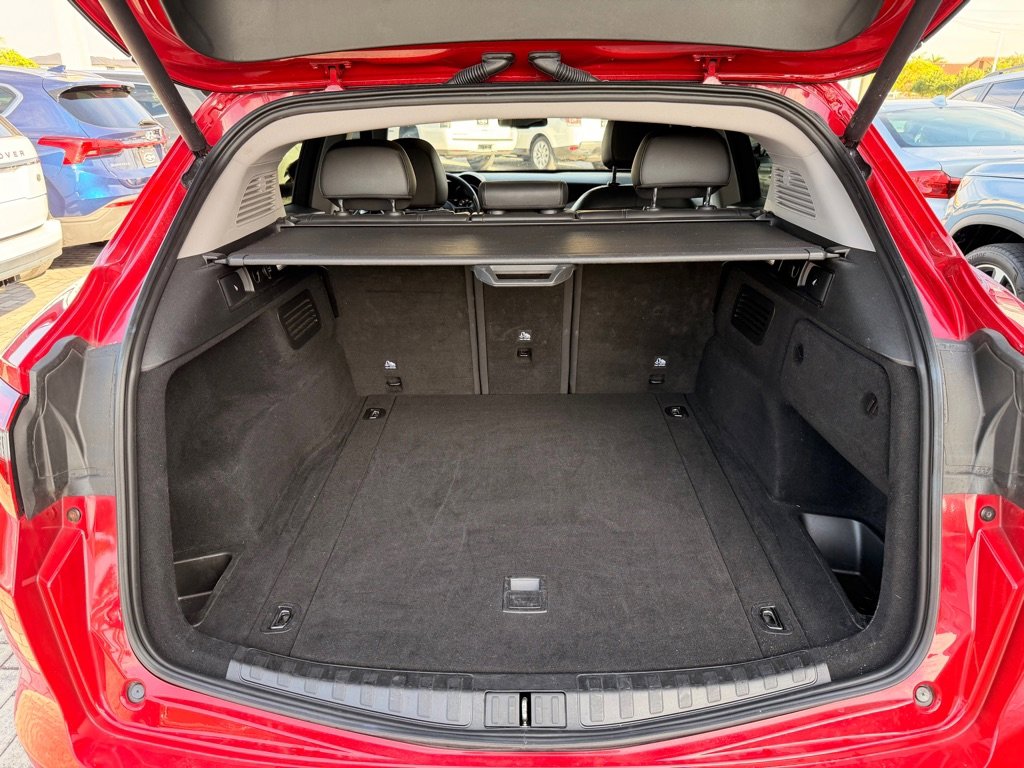 Used 2021 Alfa Romeo Stelvio Ti image 8