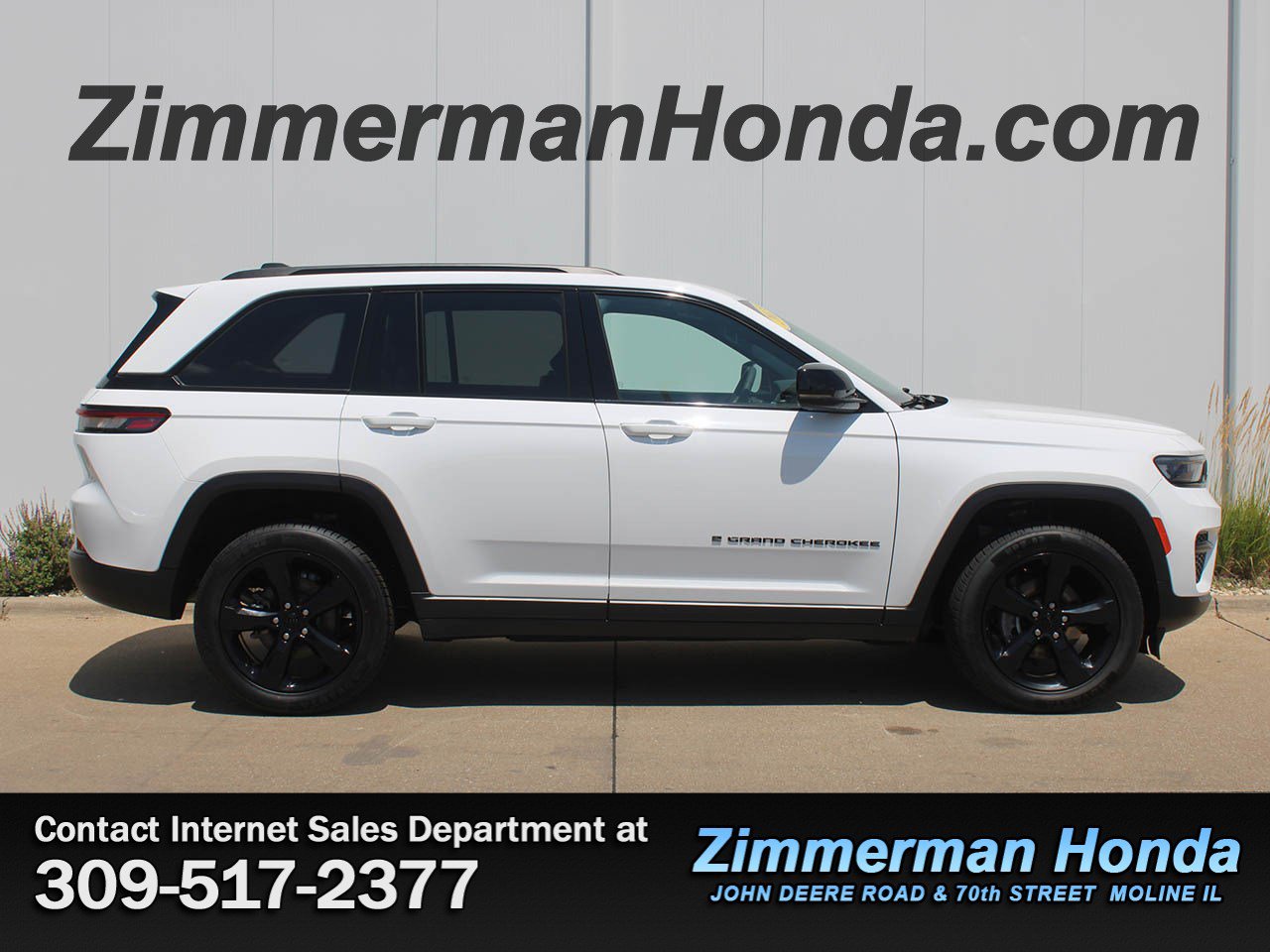 Used 2023 Jeep Grand Cherokee Altitude AWD/4WD image 1