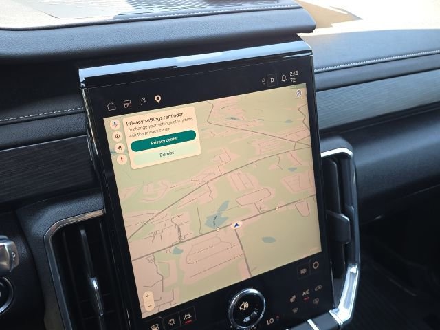 Used 2025 GMC Acadia Elevation w/ Elevation Premium Package image 31