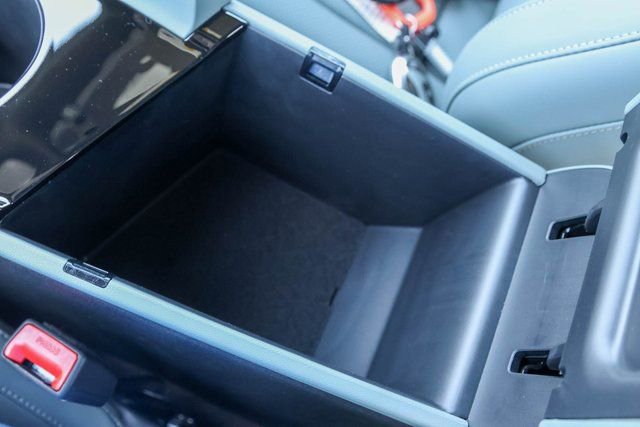 New 2026 Hyundai Elantra Limited image 15