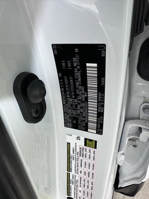 Used 2022 Toyota Corolla Cross LE image 29