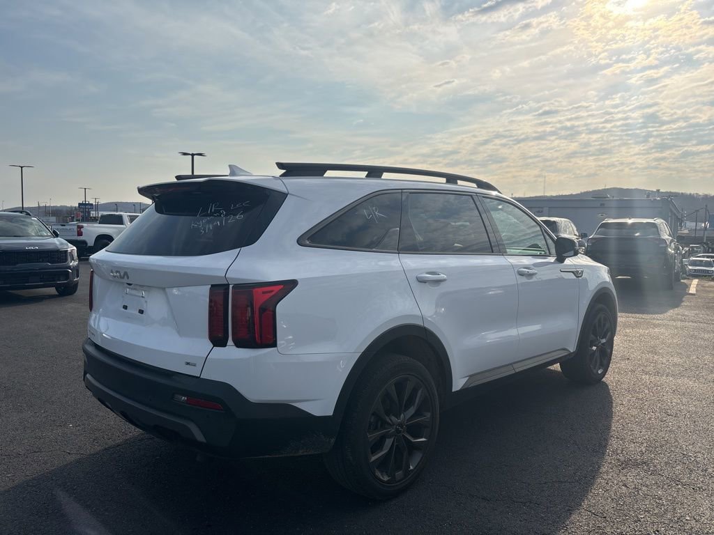 Certified 2023 Kia Sorento X-Line EX image 2
