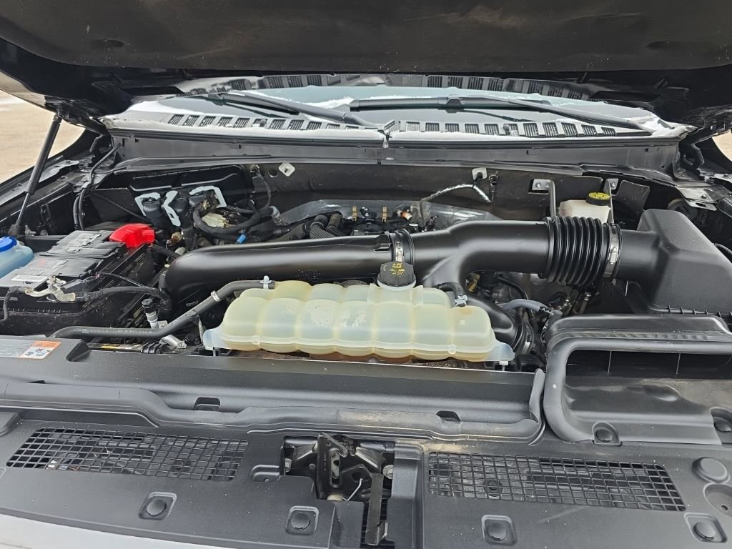 Used 2024 Ford Expedition Platinum image 49