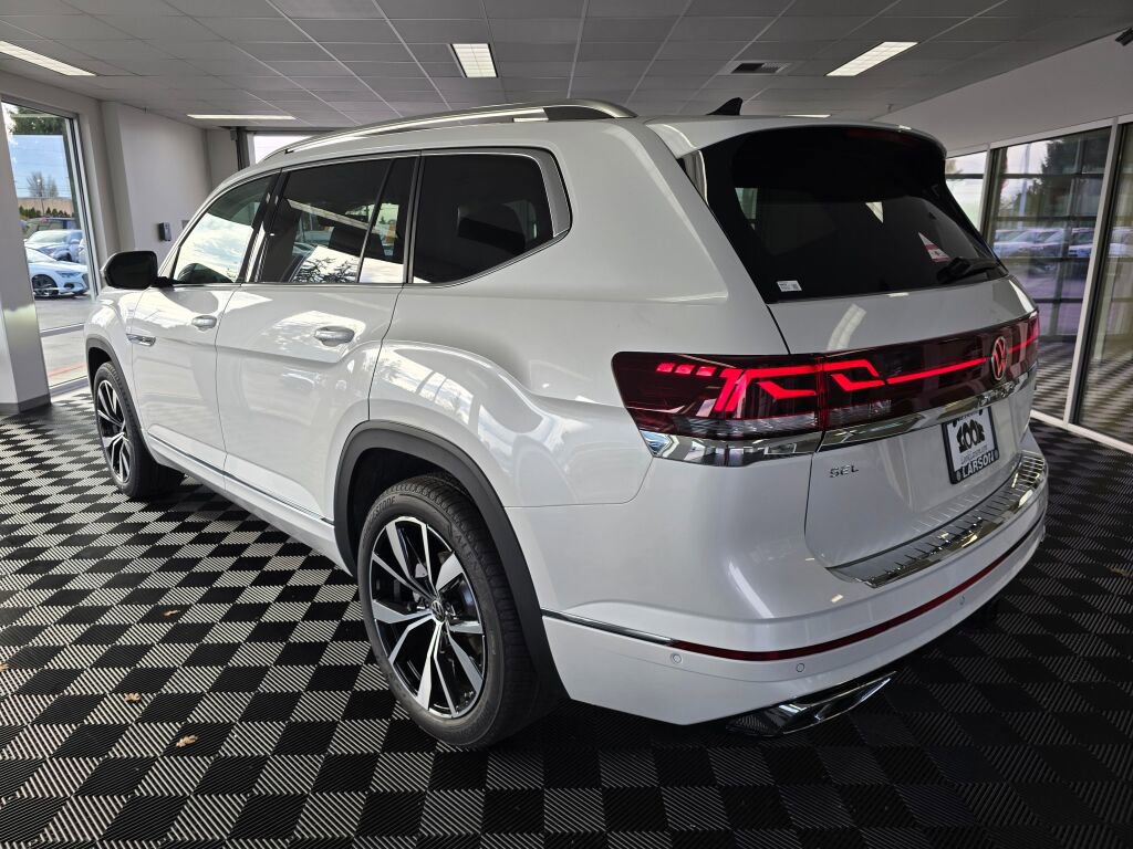 New 2026 Volkswagen Atlas SEL Premium R-Line image 6