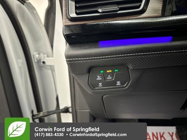 Used 2024 Volkswagen Atlas SEL image 30