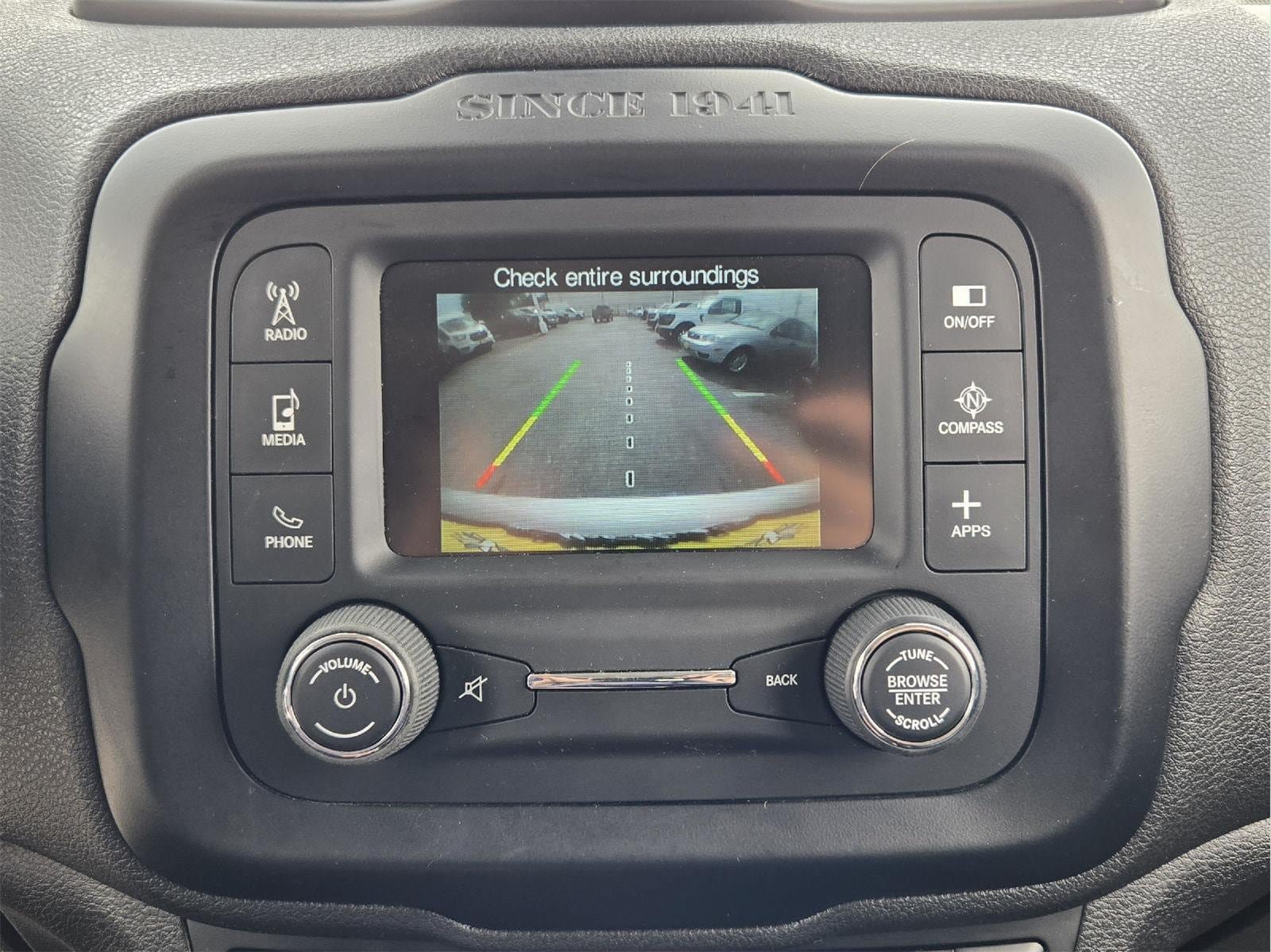 Used 2016 Jeep Renegade Limited FWD image 16