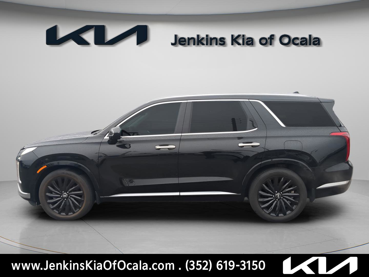 Used 2023 Hyundai Palisade Calligraphy image 7