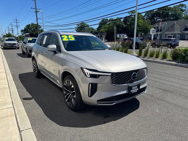 Certified 2025 Volvo XC90 B6 Plus AWD/4WD image 6