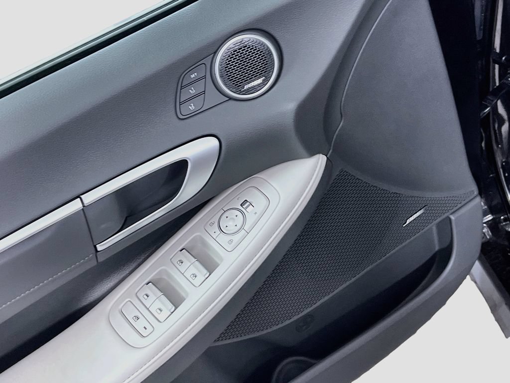 New 2026 Hyundai Sonata Limited FWD image 16