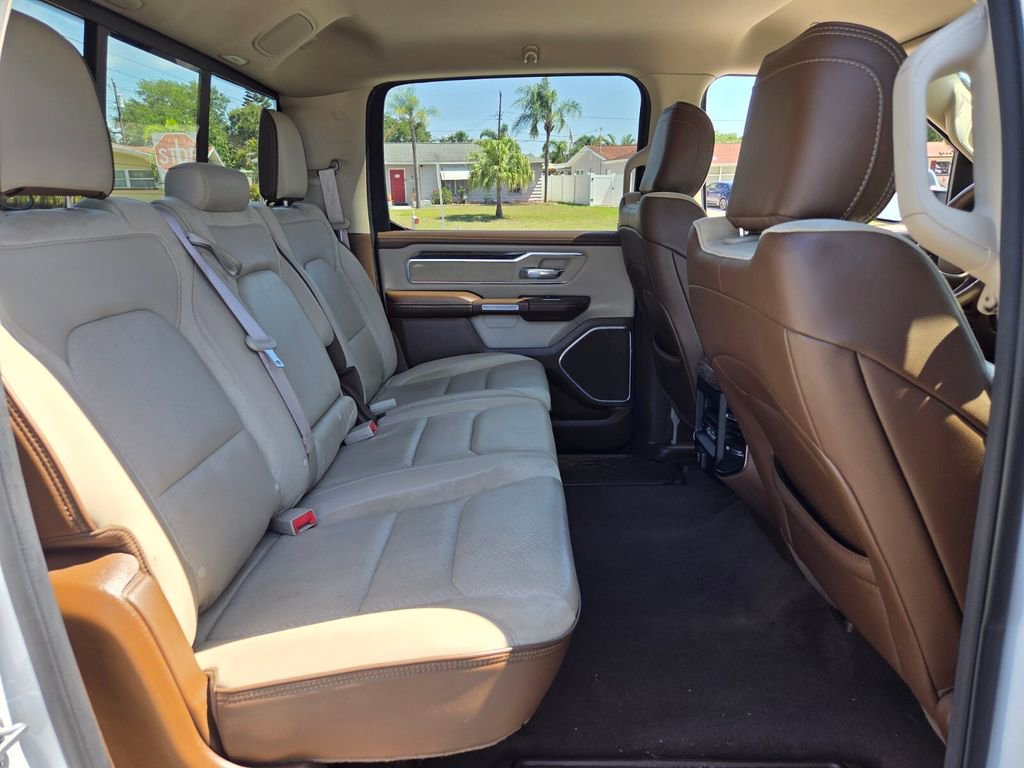 Used 2019 RAM 1500 Laramie RWD image 17