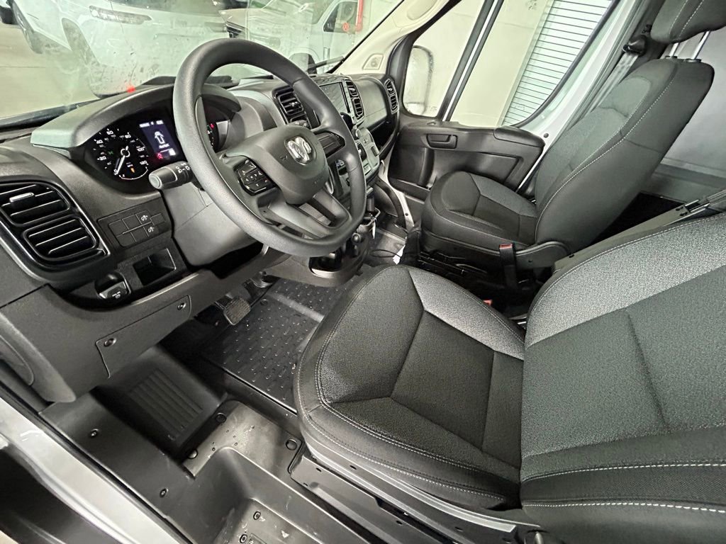 Used 2025 RAM ProMaster 2500 image 35