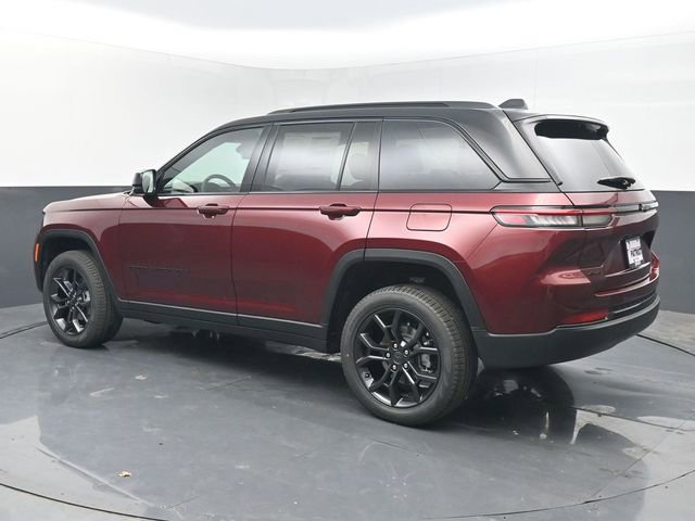 New 2025 Jeep Grand Cherokee Limited image 3