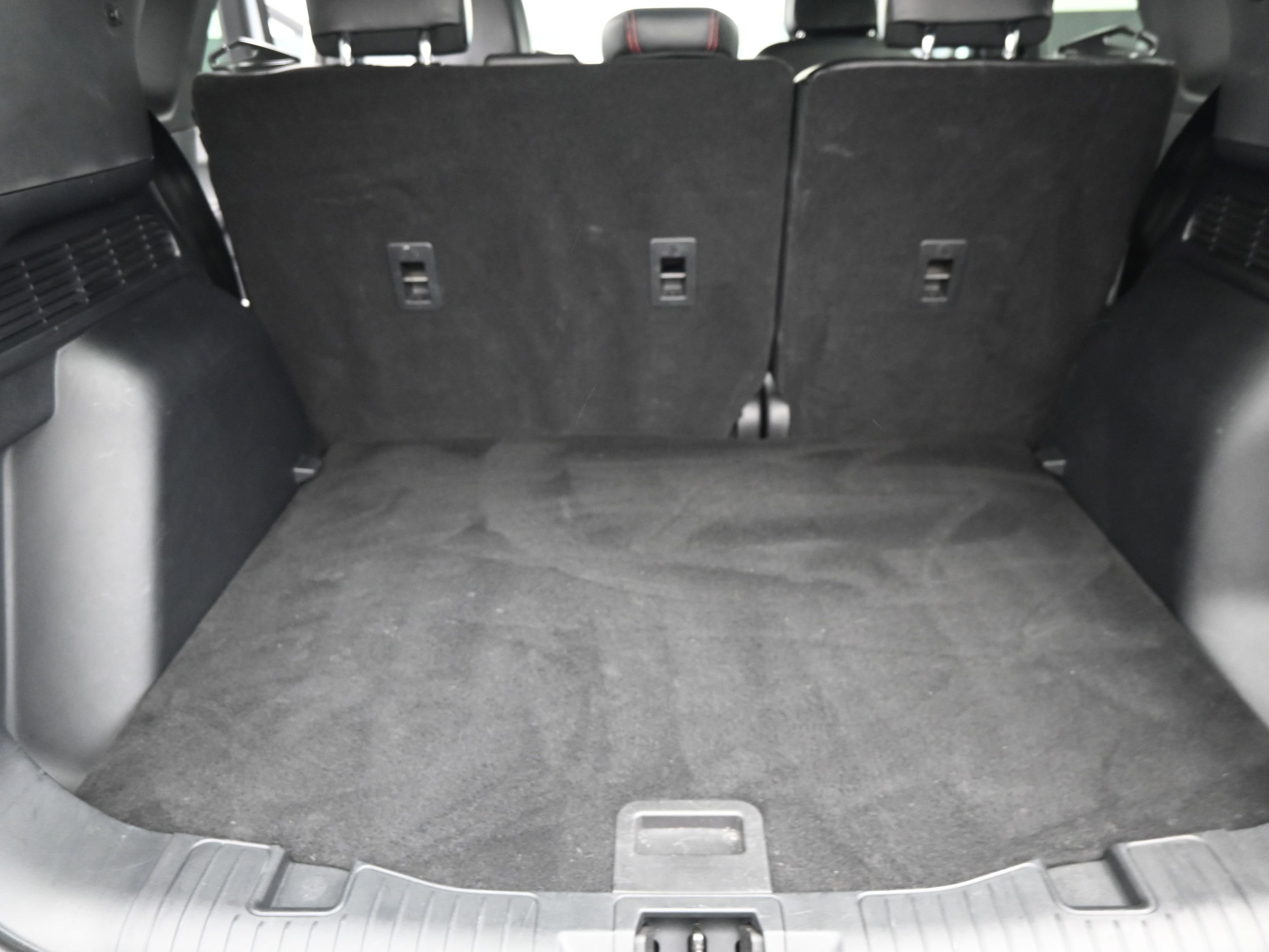 Used 2025 Ford Escape ST-Line image 17
