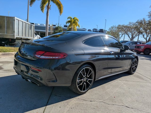 Used 2019 Mercedes-Benz C 300 4MATIC Coupe image 4