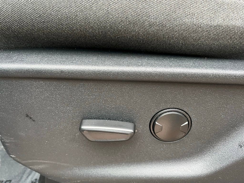 Used 2025 Ford F150 XLT w/ Equipment Group 301A Standard image 10