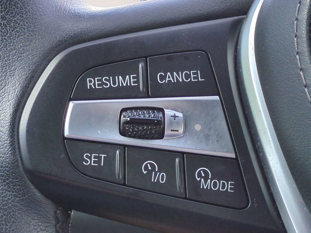 Used 2024 BMW X5 sDrive40i w/ Premium Package image 25