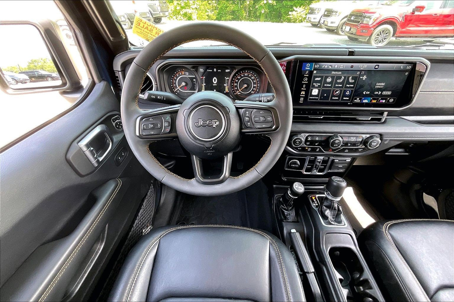 Used 2025 Jeep Gladiator Sport w/ Premium Package AWD/4WD image 5