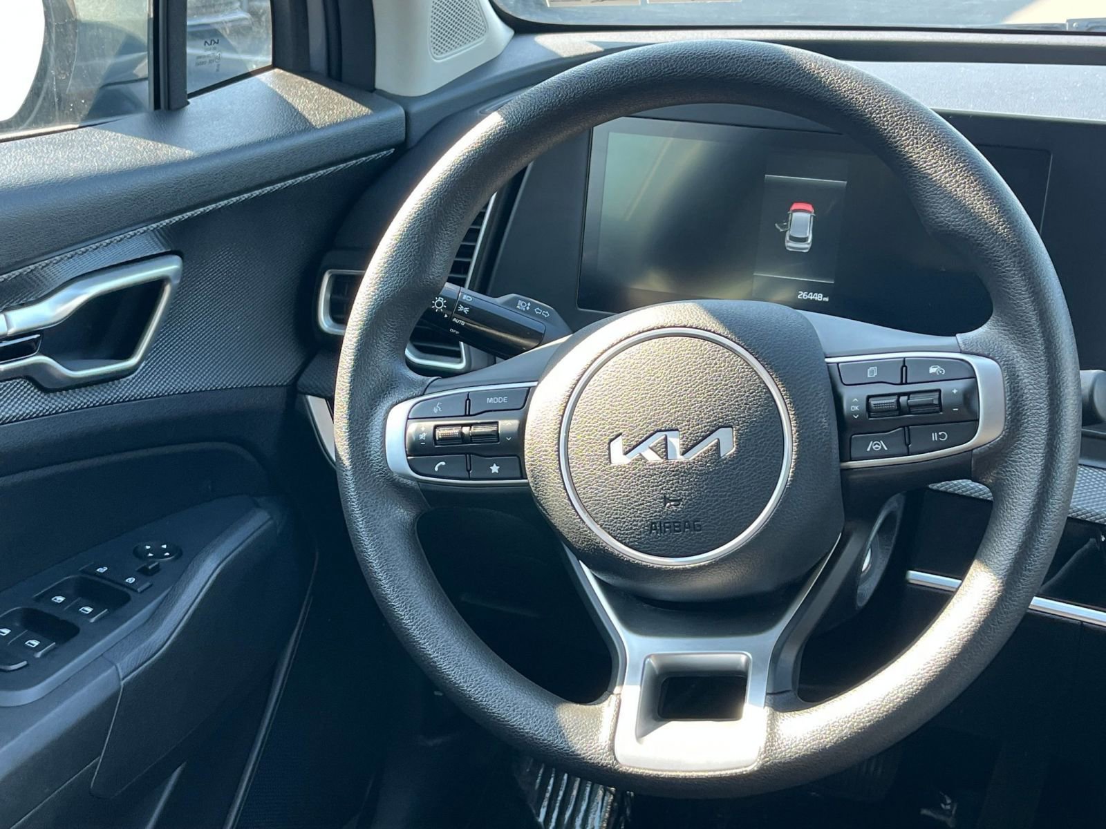 Used 2025 Kia Sportage LX image 27