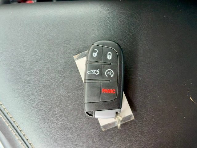Used 2020 Dodge Challenger SRT Hellcat Redeye RWD image 34