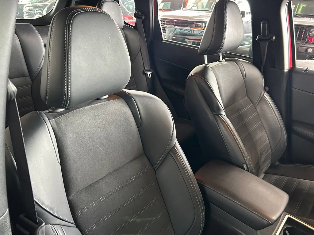 Used 2024 Mitsubishi Outlander SE Black Edition FWD image 37