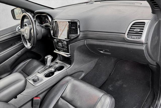 Used 2021 Jeep Grand Cherokee L Limited w/ Luxury Tech Group II image 15