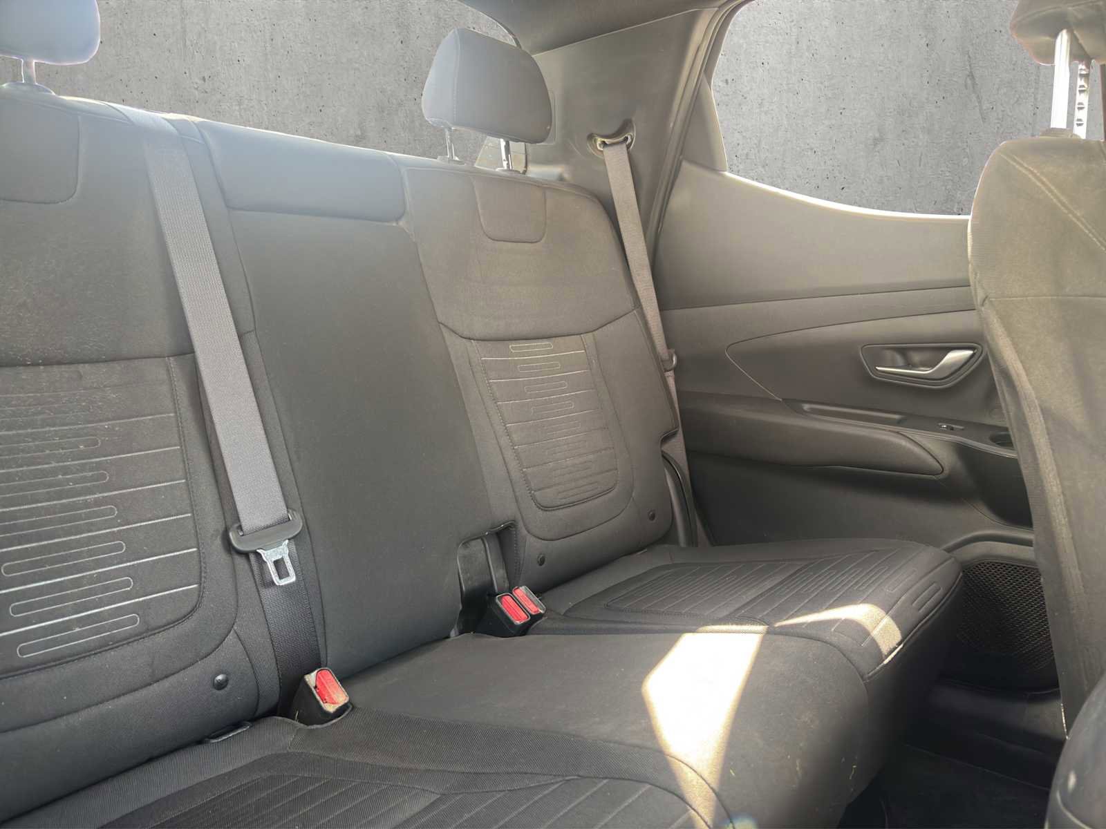 Used 2023 Hyundai Santa Cruz SE image 19