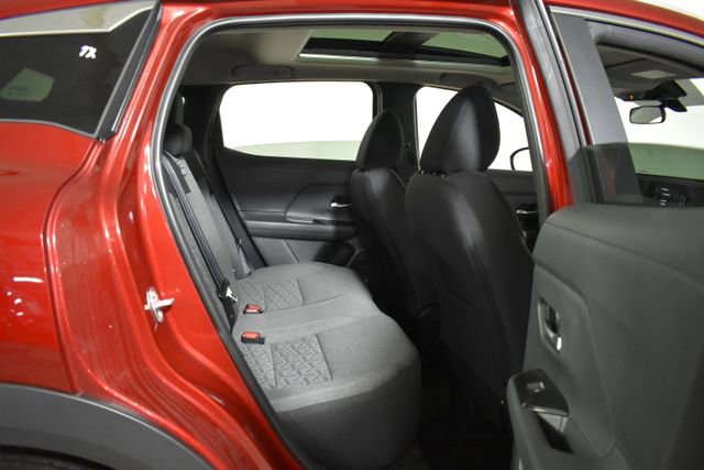 New 2026 Nissan Kicks SV w/ SV Premium Package AWD/4WD image 30